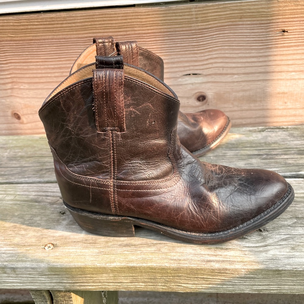 Steve Madden leather western booties